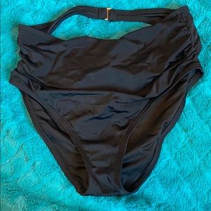 VS Black swim bottoms Midrise